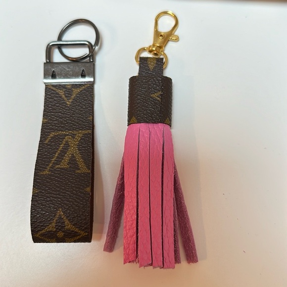 Handmade LUX keychains - Picture 4 of 8